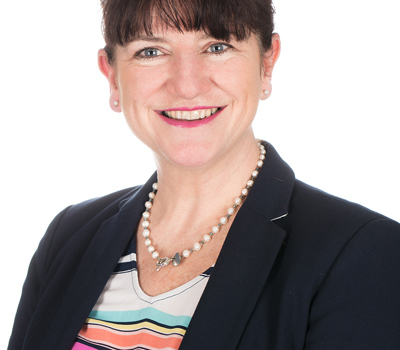 Caroline Barrett.jpg